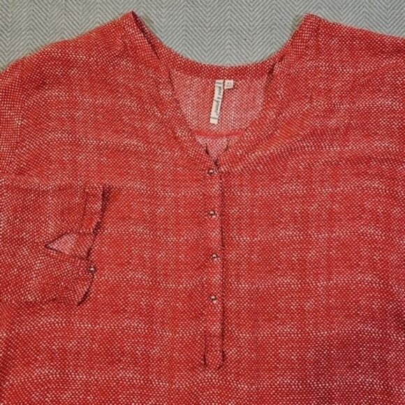 Grand & Greene Women's Top Blouse Size XL Red & White Pattern Long Sleeve - Picture 5 of 14